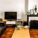 Superb House In Montmartre