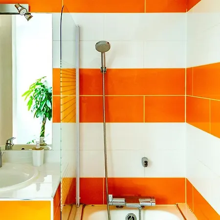 Superb House In Montmartre Apartment *