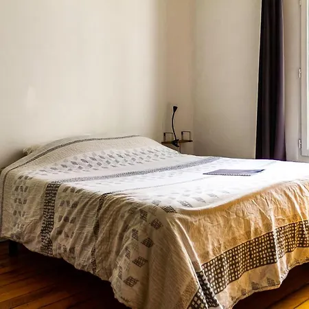 Apartment Superb House In Montmartre Paris